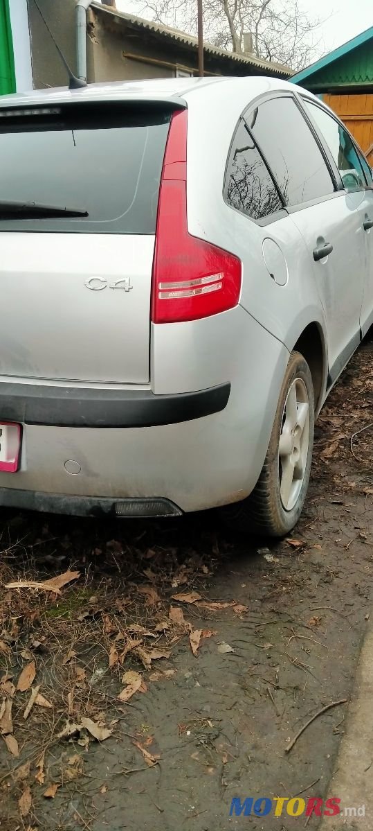 2006' Citroen C4 Picasso photo #2