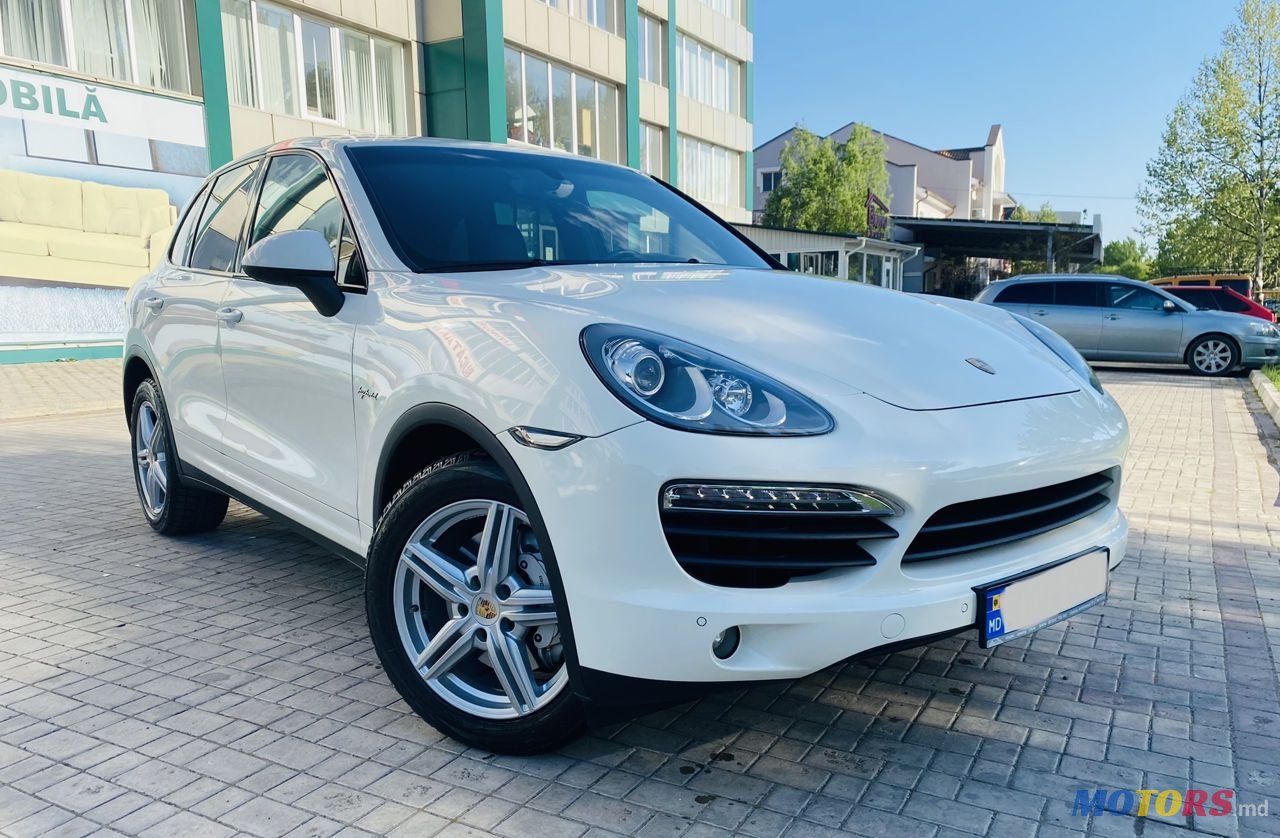 2010' Porsche Cayenne photo #4