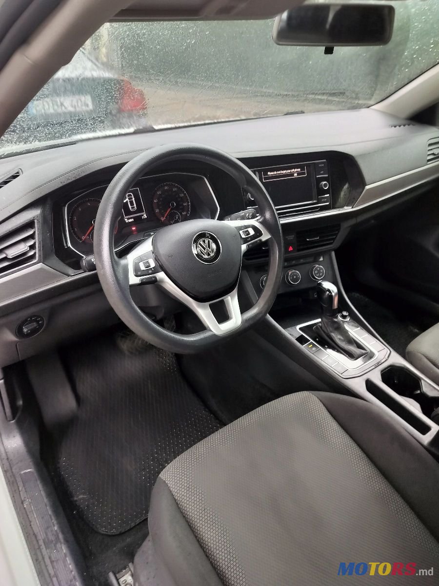 2019' Volkswagen Jetta photo #3