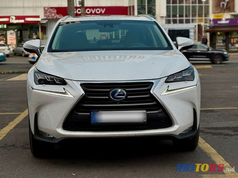 2015' Lexus Nx Series photo #2