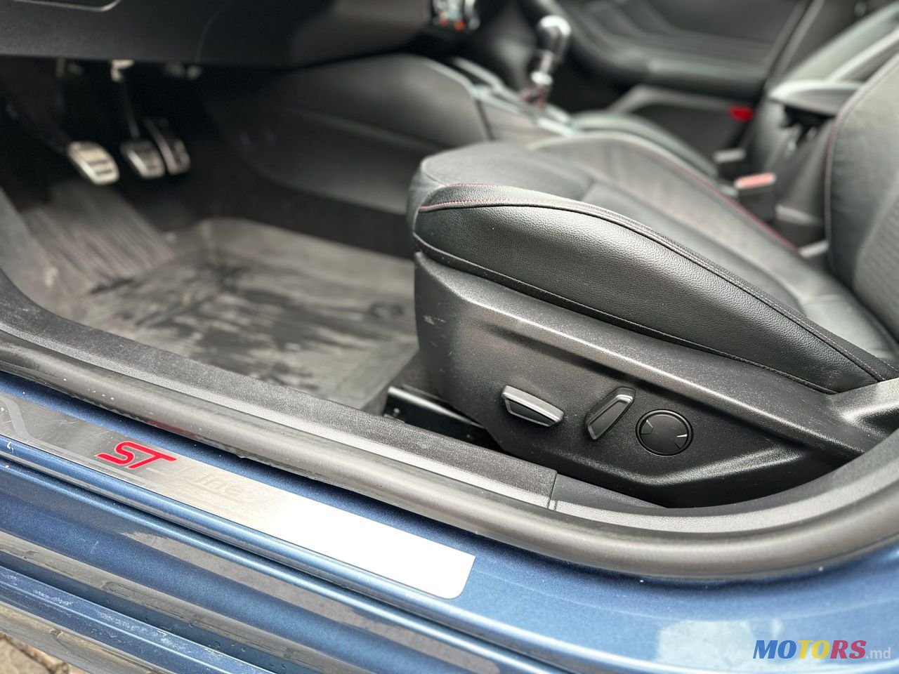 2019' Ford Focus ST photo #6