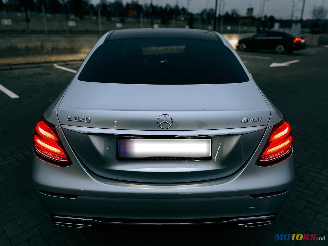2017' Mercedes-Benz E-Class photo #3