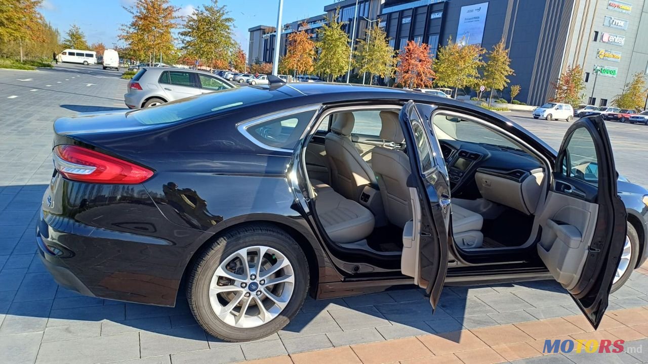 2018' Ford Fusion photo #5