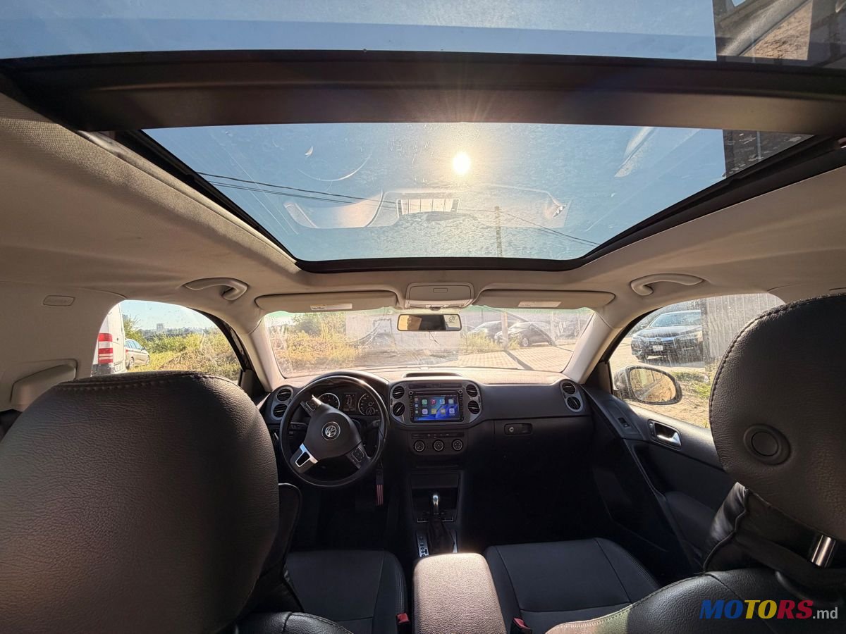 2013' Volkswagen Tiguan photo #5