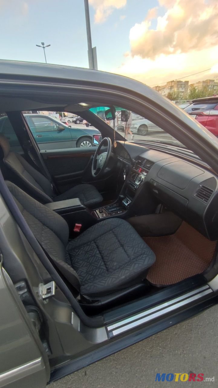 1994' Mercedes-Benz C Класс photo #2
