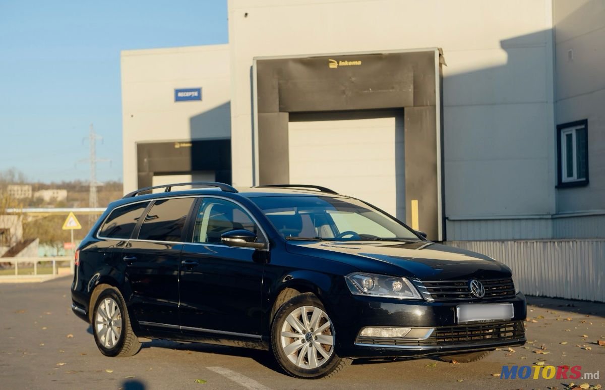 2014' Volkswagen Passat photo #1