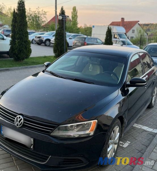 2014' Volkswagen Jetta photo #3