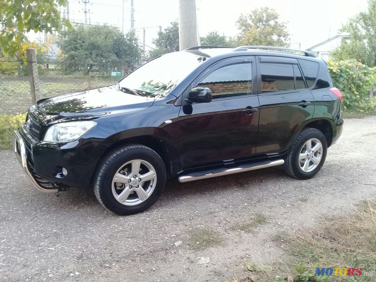 2006' Toyota RAV4 photo #1