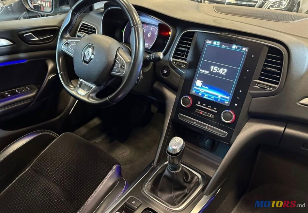 2018' Renault Megane photo #5