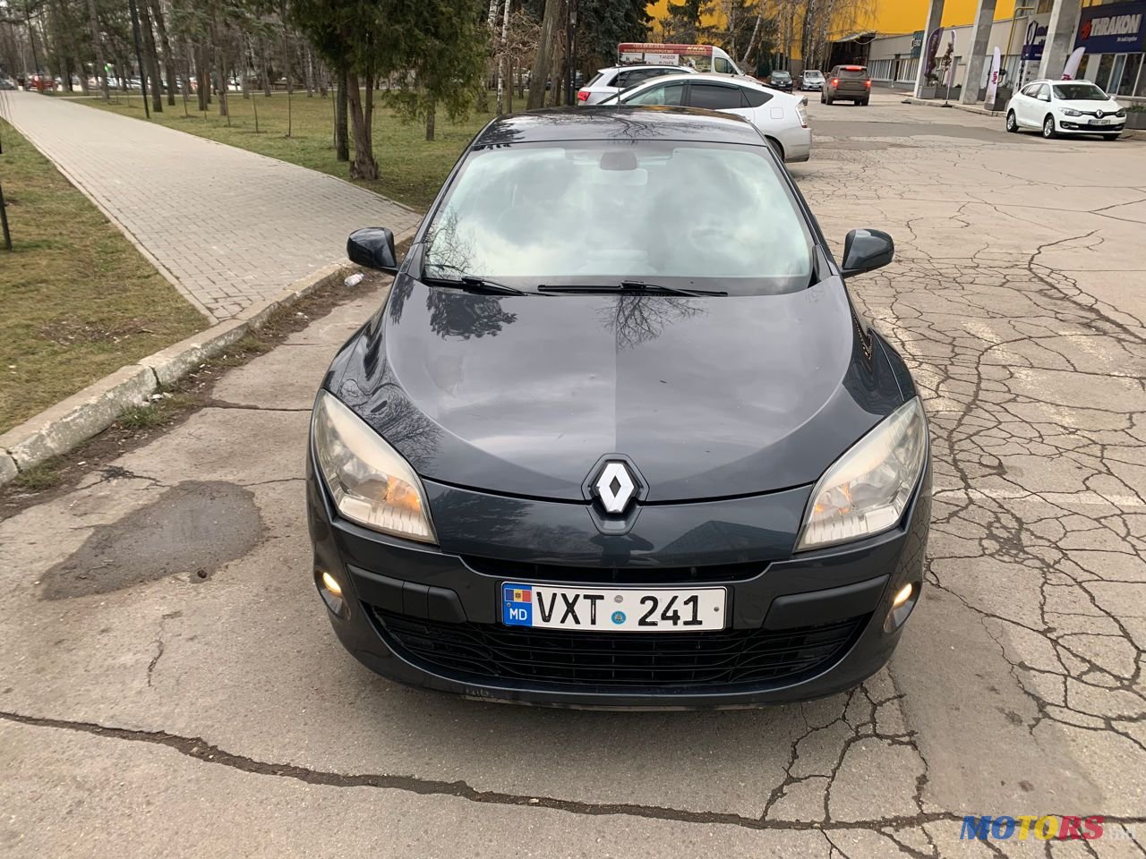 2010' Renault Megane photo #4