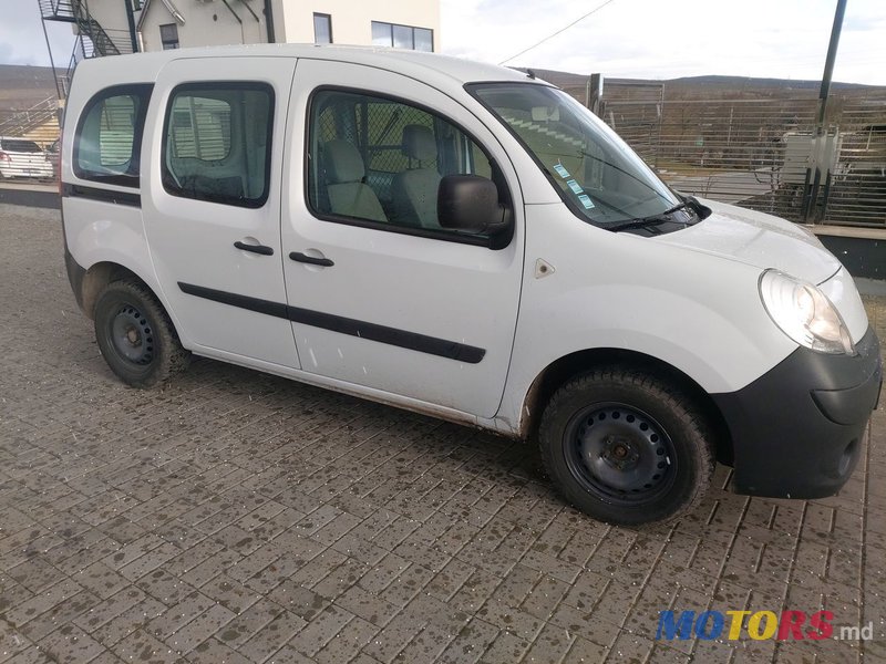 2013' Renault Kangoo photo #3