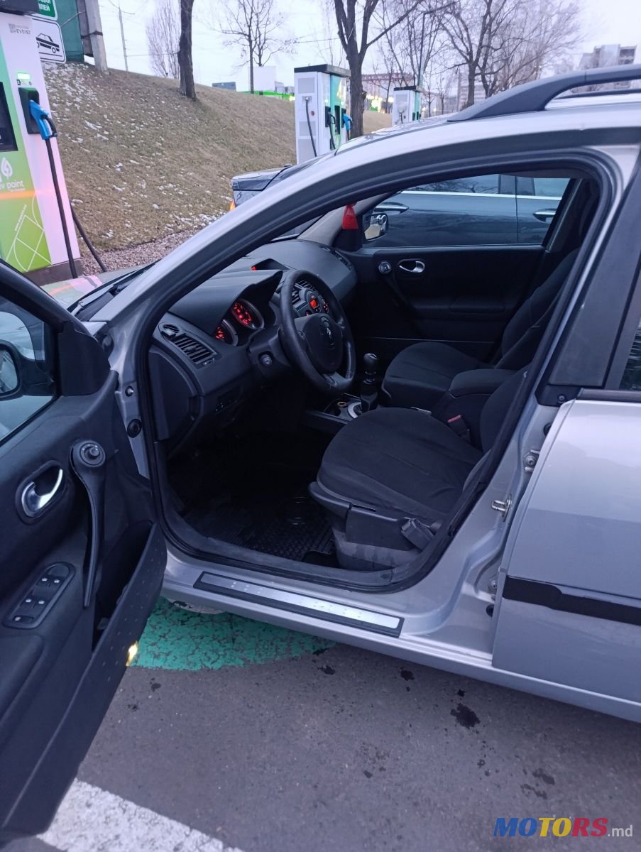 2004' Renault Megane photo #3