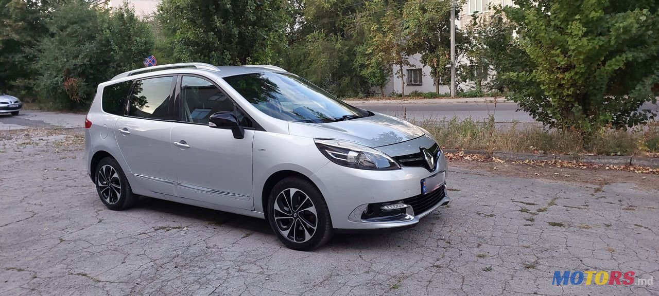 2015' Renault Grand Scenic photo #1