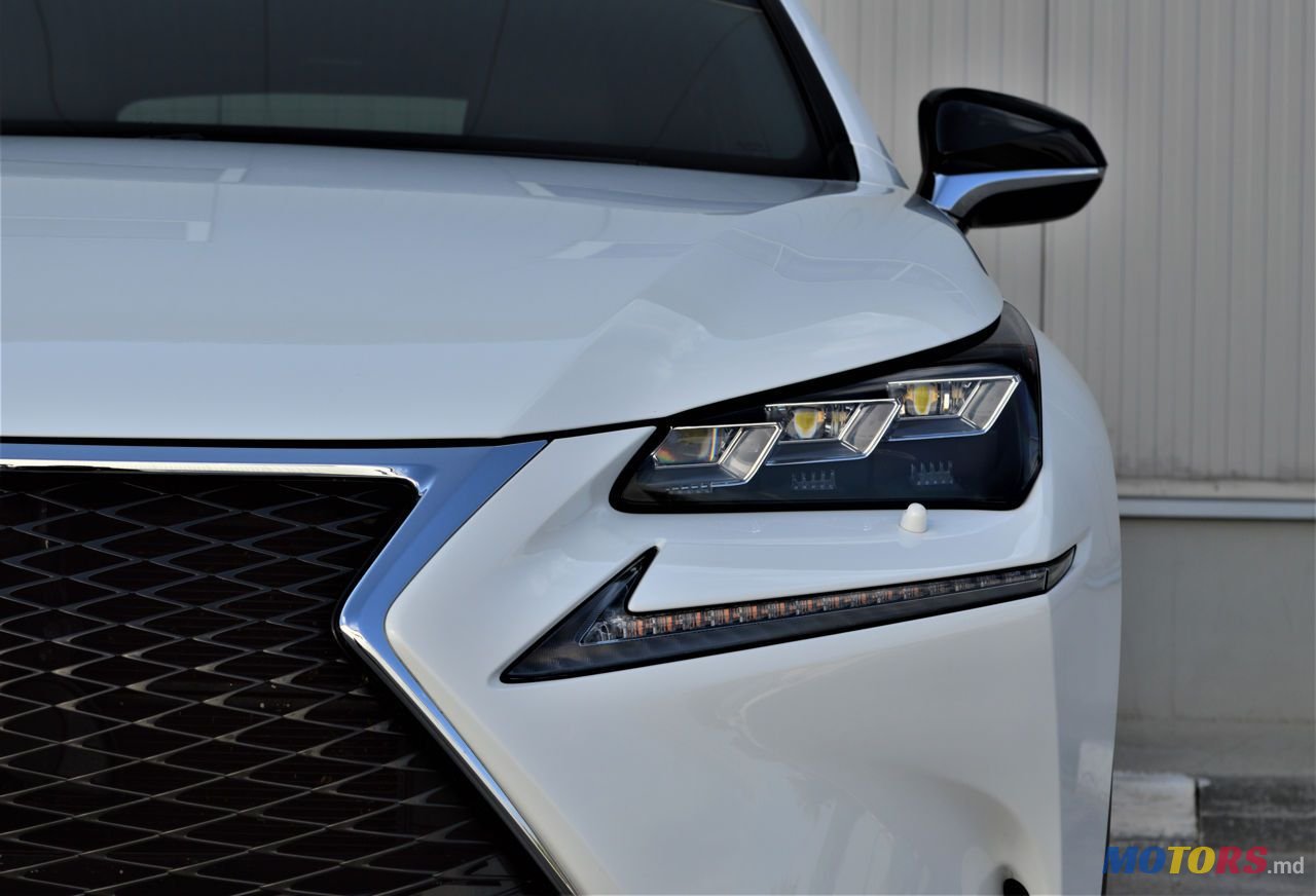 2017' Lexus Nx Series photo #2
