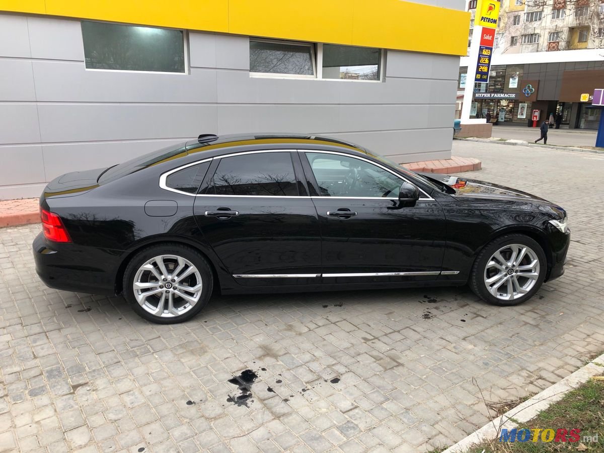 2017' Volvo S90 photo #3