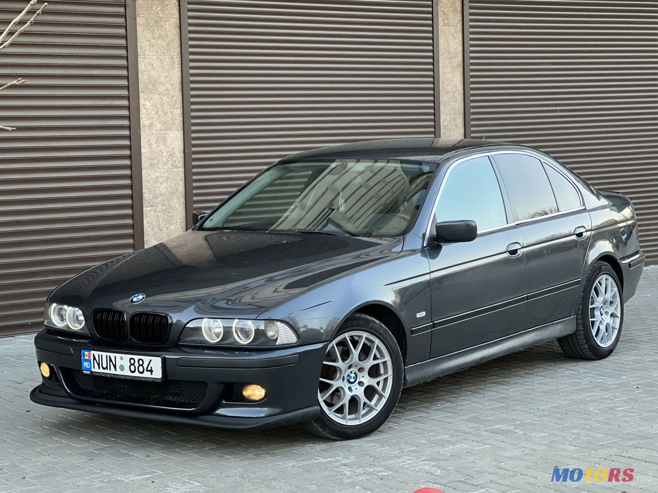 2000' BMW 5 Series photo #1