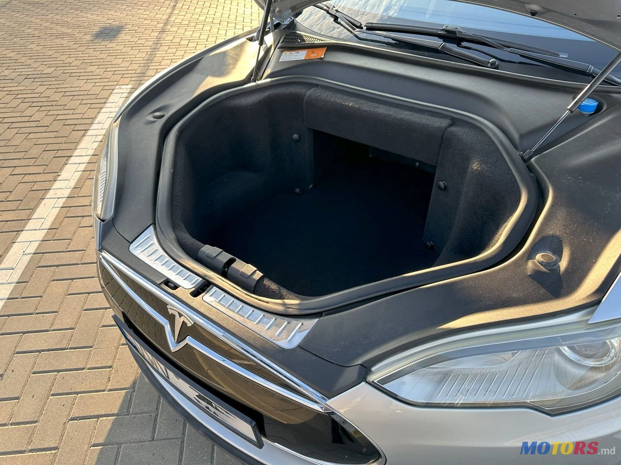 2013' Tesla Model S photo #6