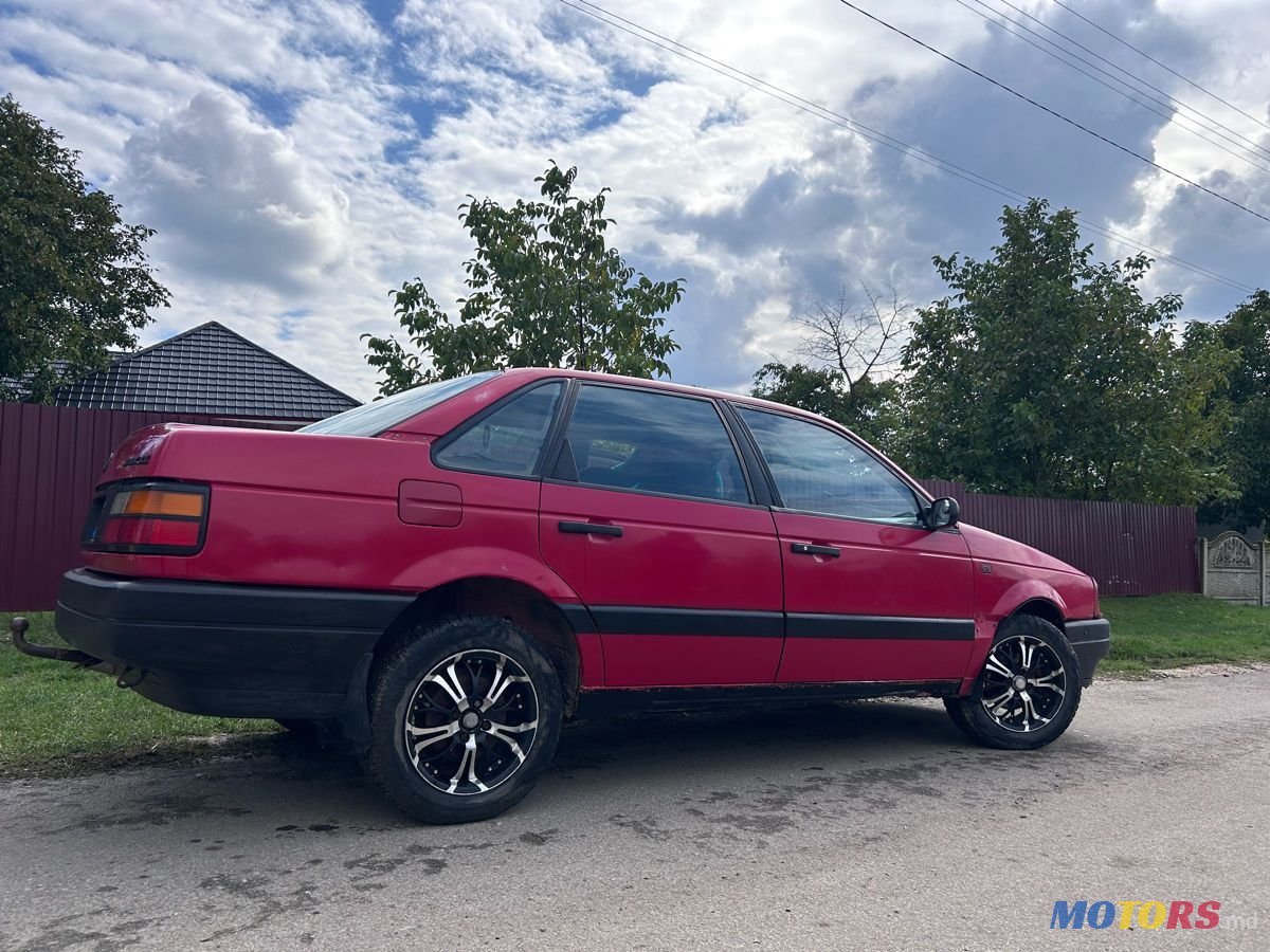1988' Volkswagen Passat photo #6