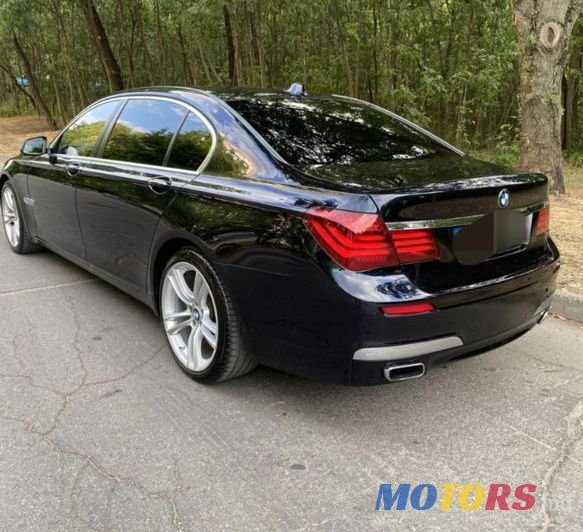 2012' BMW 7 Series photo #1