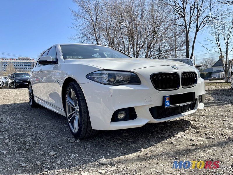 2016' BMW 5 Series photo #2