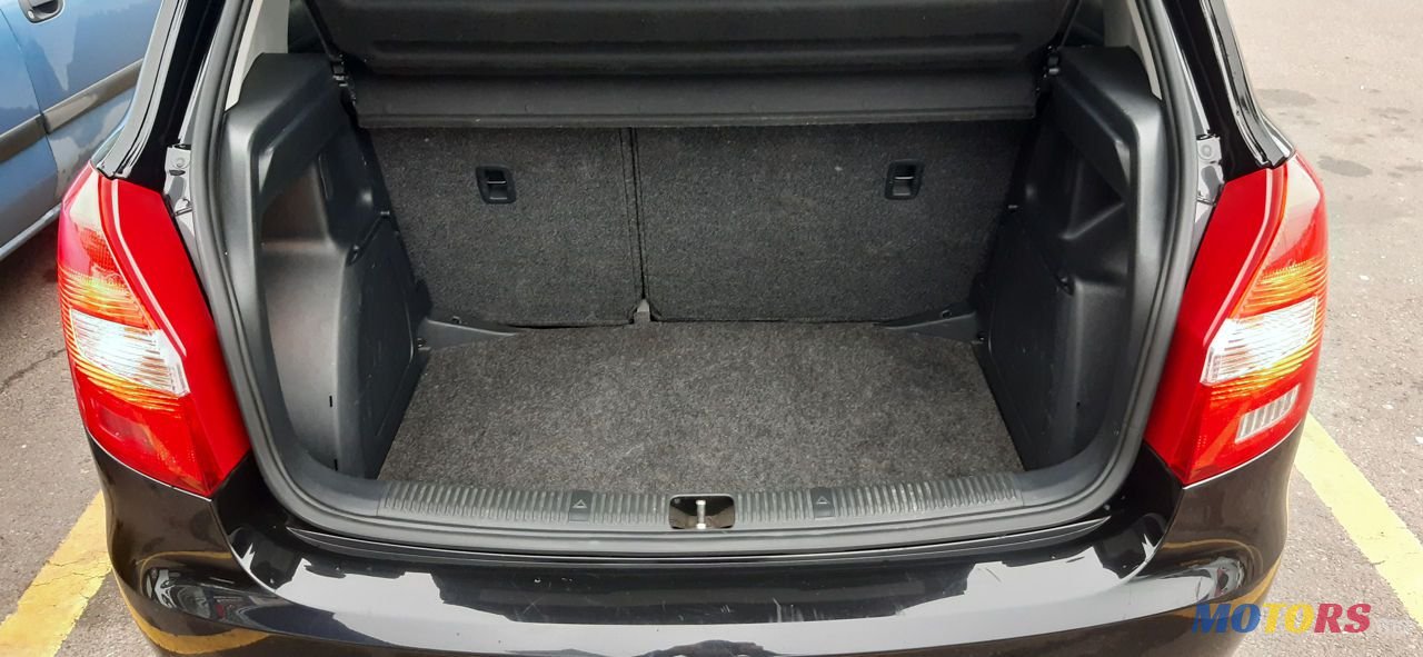 2013' Skoda Fabia photo #6