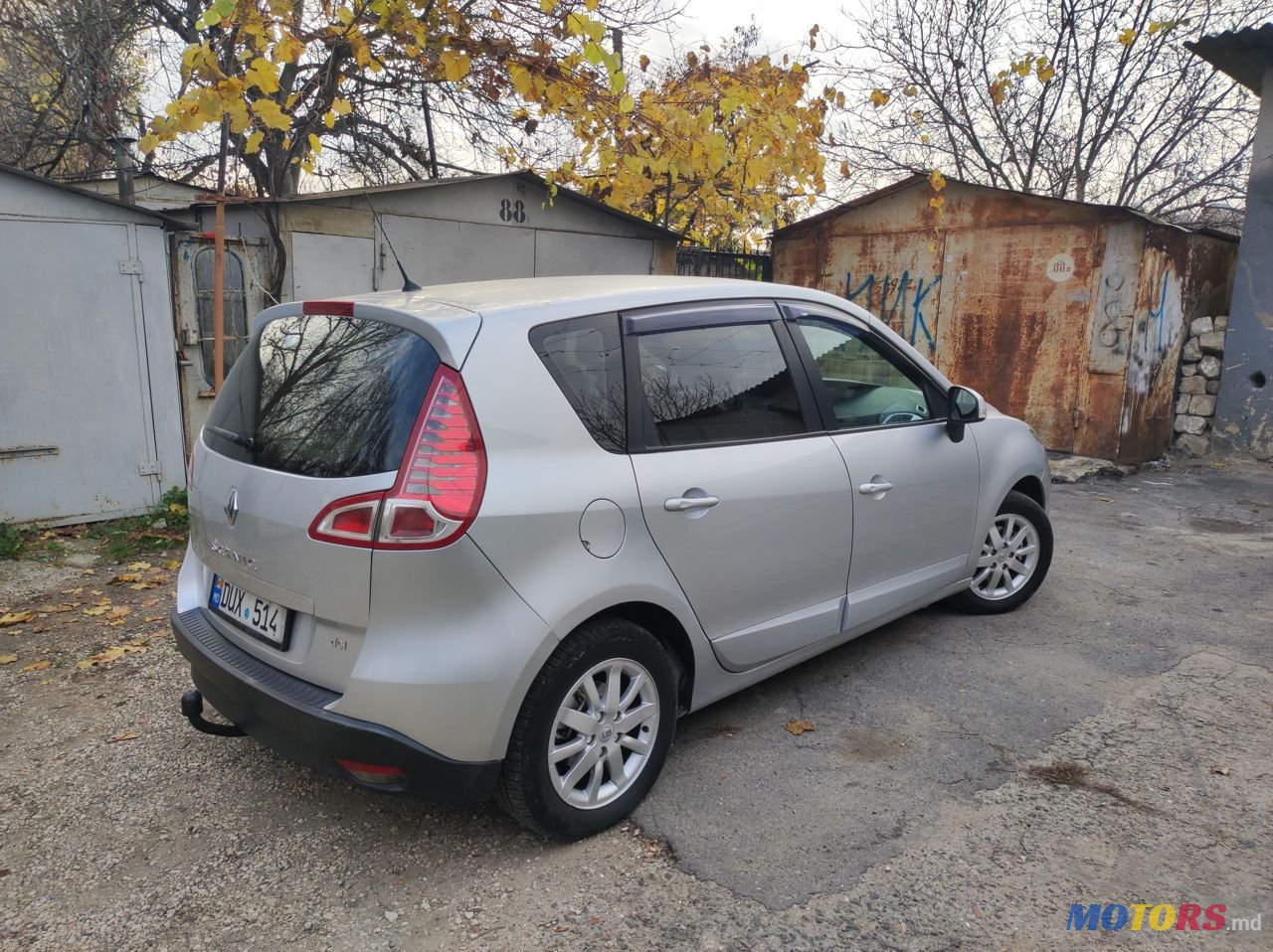 2009' Renault Scenic photo #4