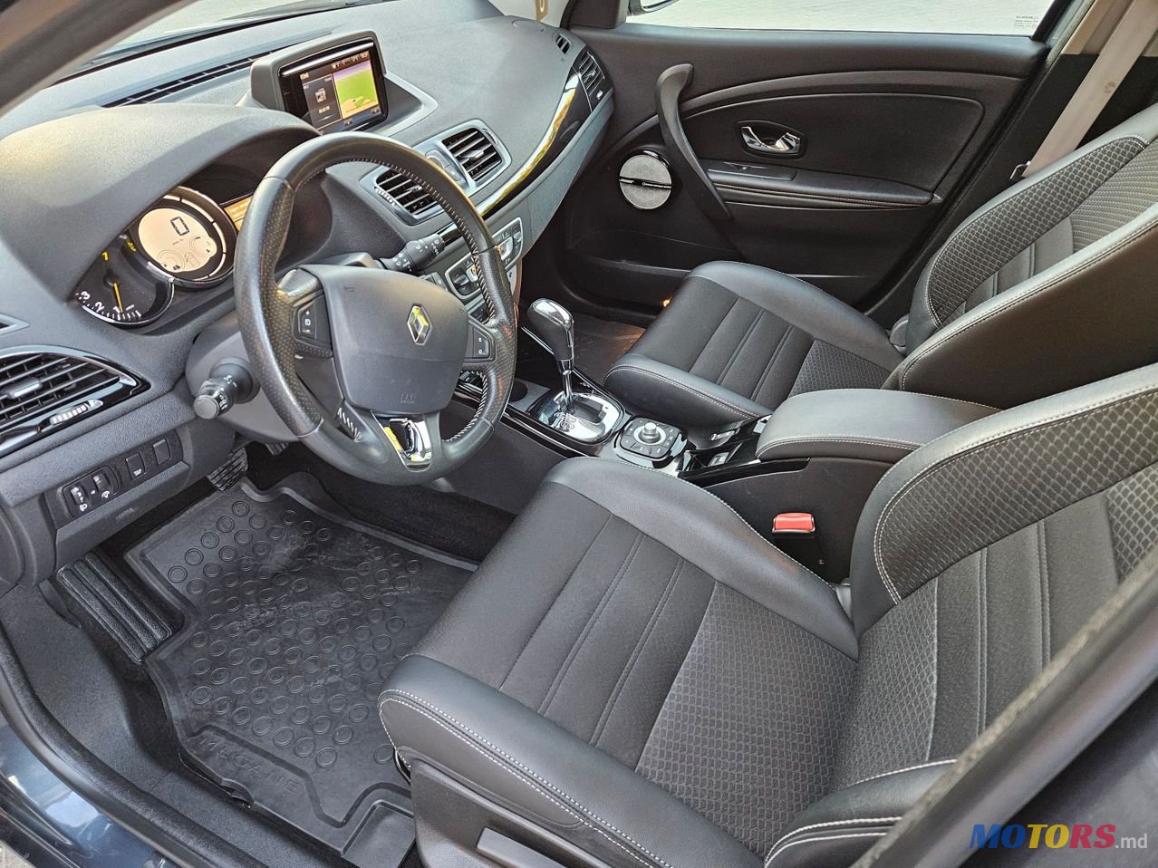 2015' Renault Megane photo #4