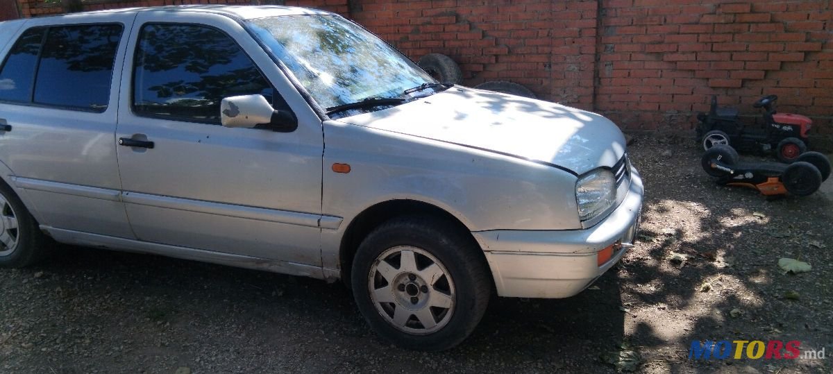 1998' Volkswagen Golf photo #5