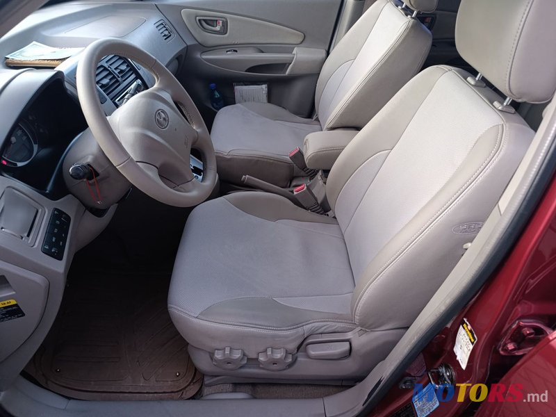 2006' Hyundai Tucson photo #2