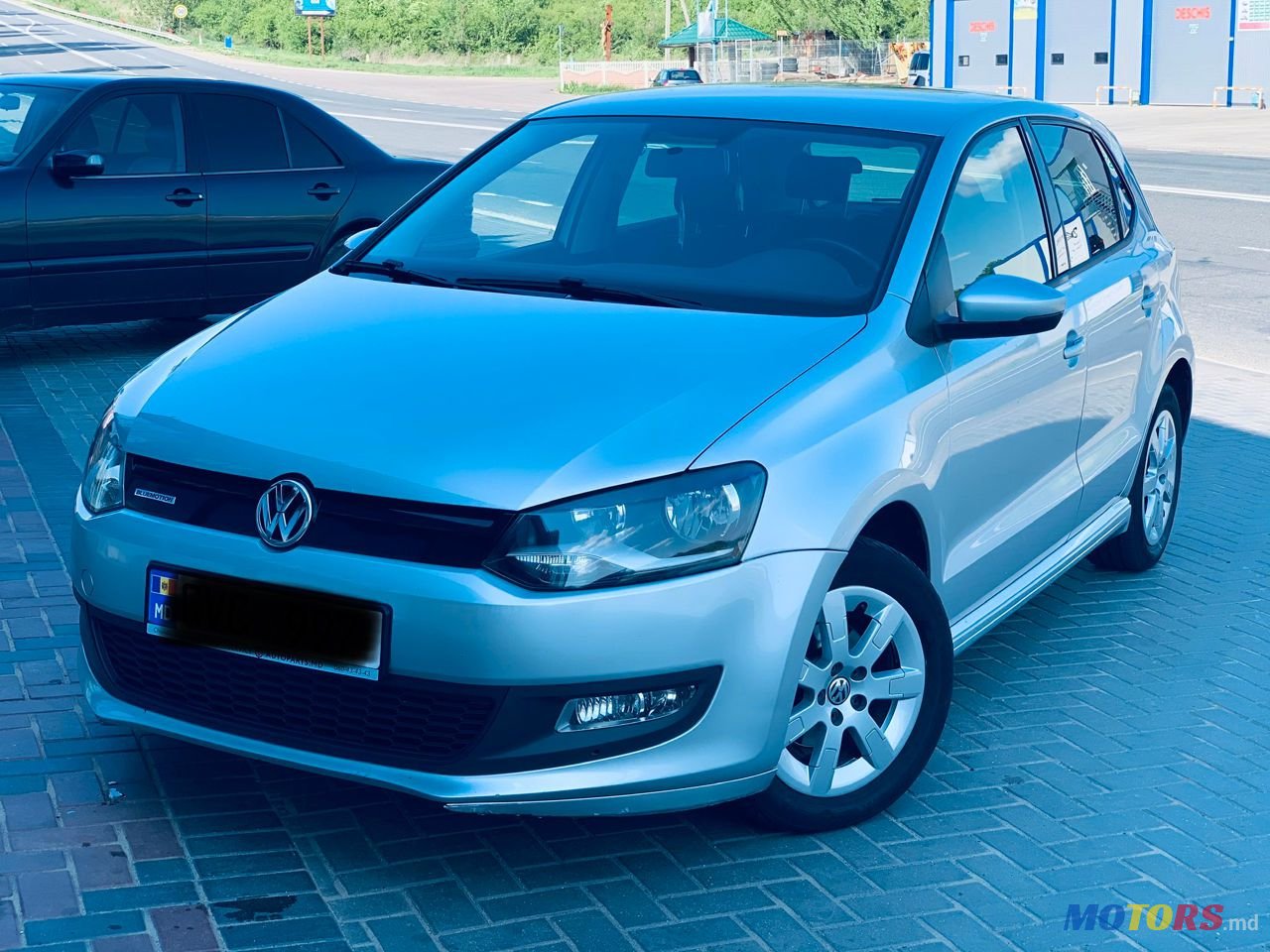 2012' Volkswagen Polo photo #1