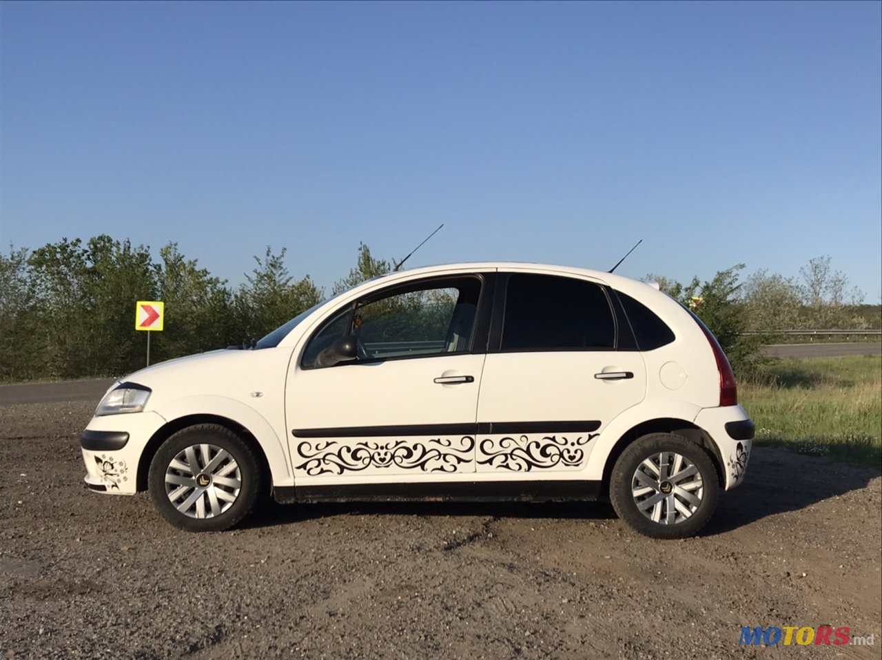 2004' Citroen C3 1.4 HDi SensoDrive photo #7