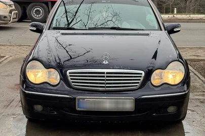 2000' Mercedes-Benz C-Class