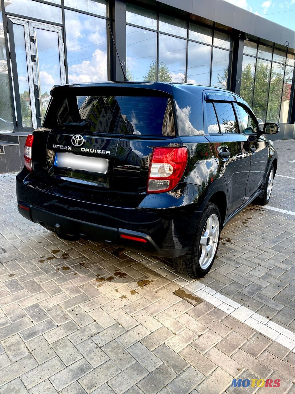 2011' Toyota Urban Cruiser photo #4