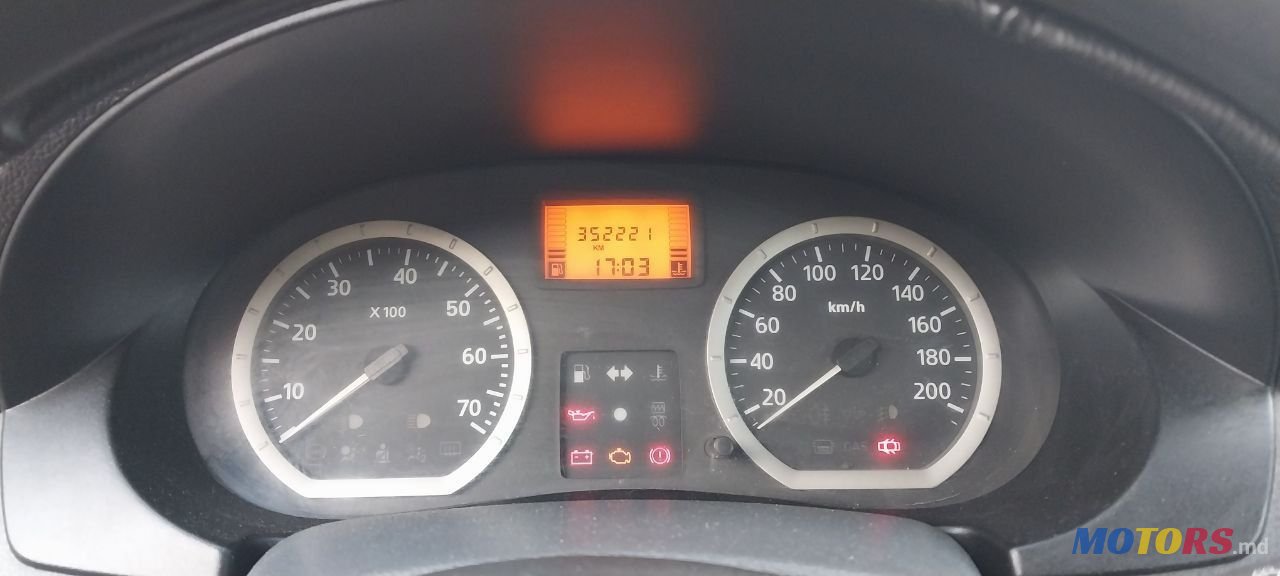 2008' Dacia Logan photo #5