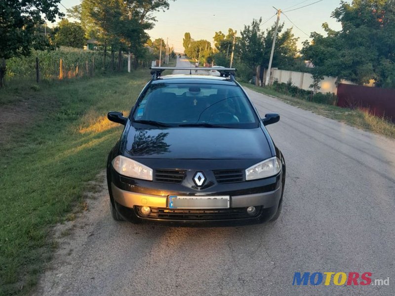 2004' Renault Megane photo #3