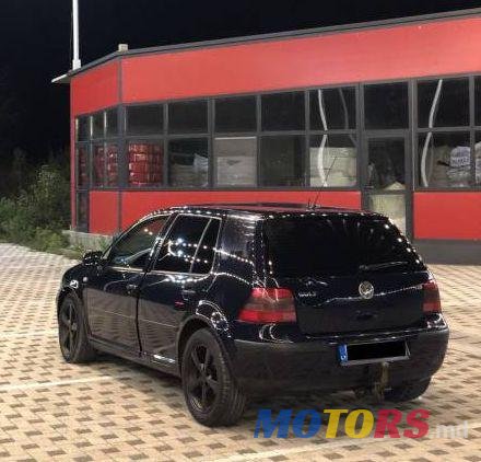 2000' Volkswagen Golf photo #1