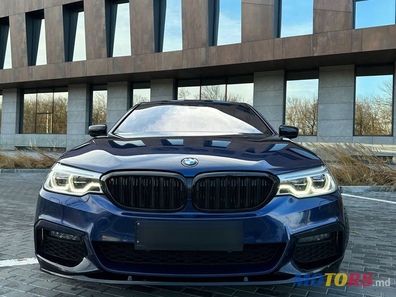 2017' BMW 5 Series photo #3