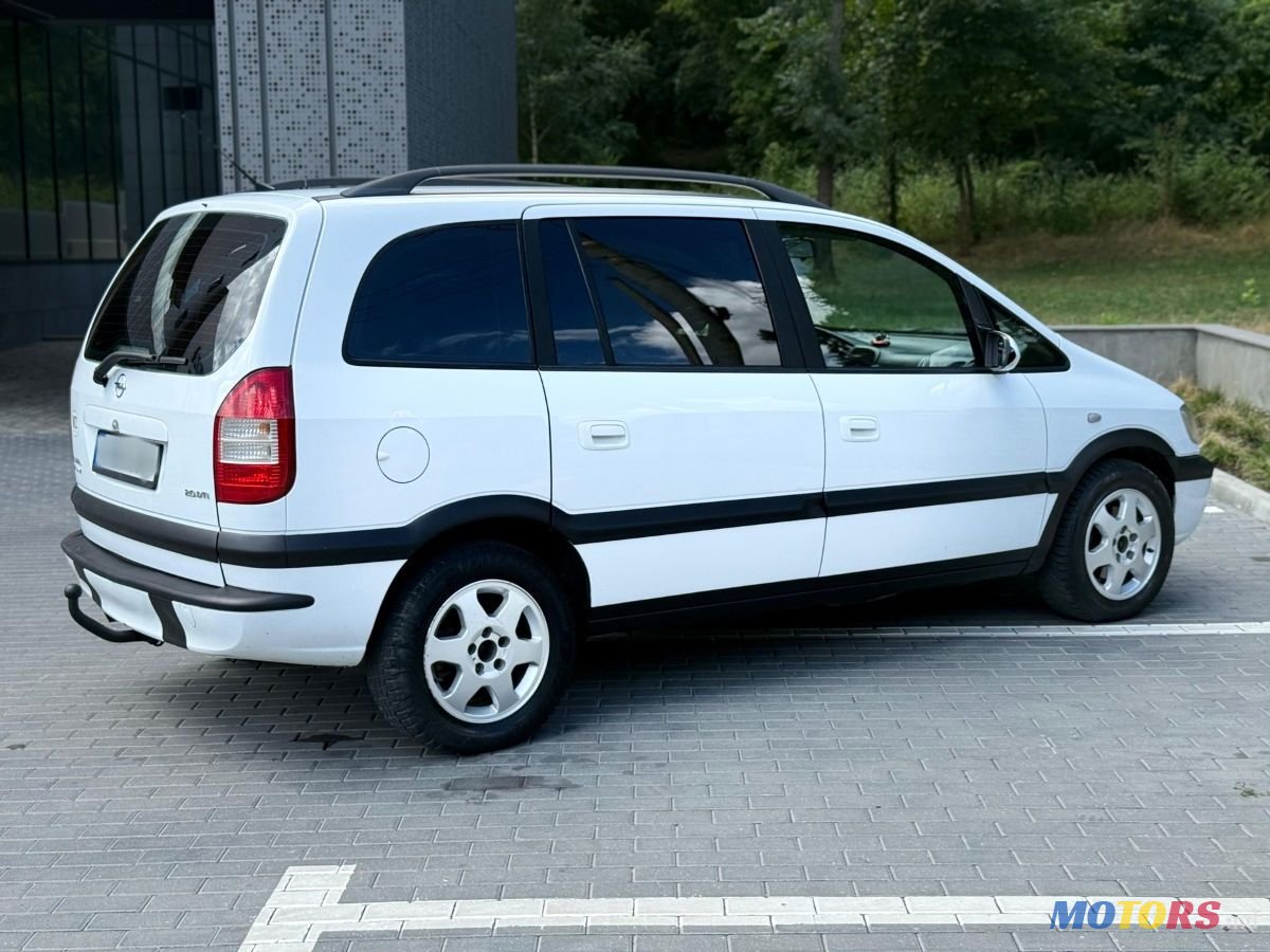2003' Opel Zafira photo #5