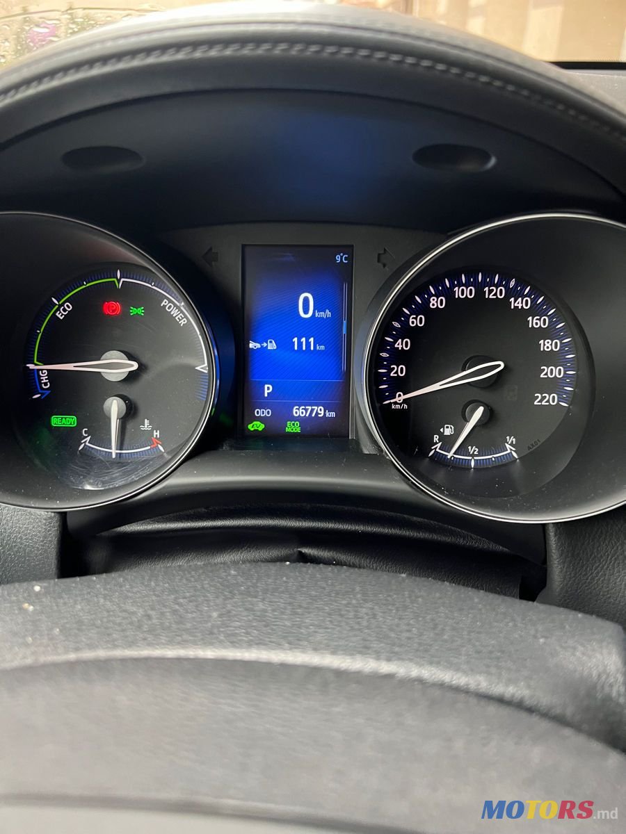 2019' Toyota C-HR photo #6