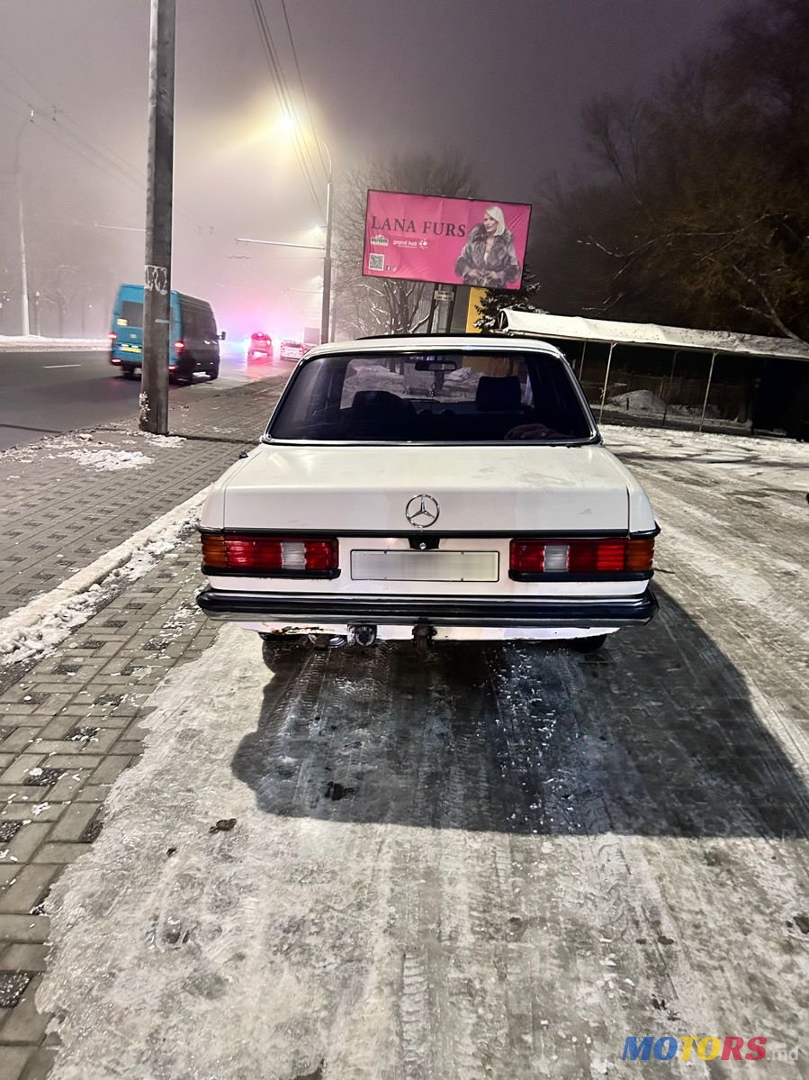 1984' Mercedes-Benz W123 photo #3