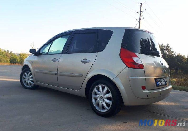 2008' Renault Scenic photo #2
