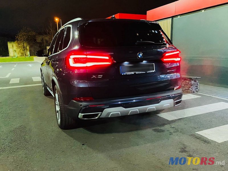 2020' BMW X5 photo #2