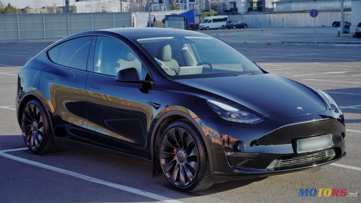 2023' Tesla Model Y photo #5