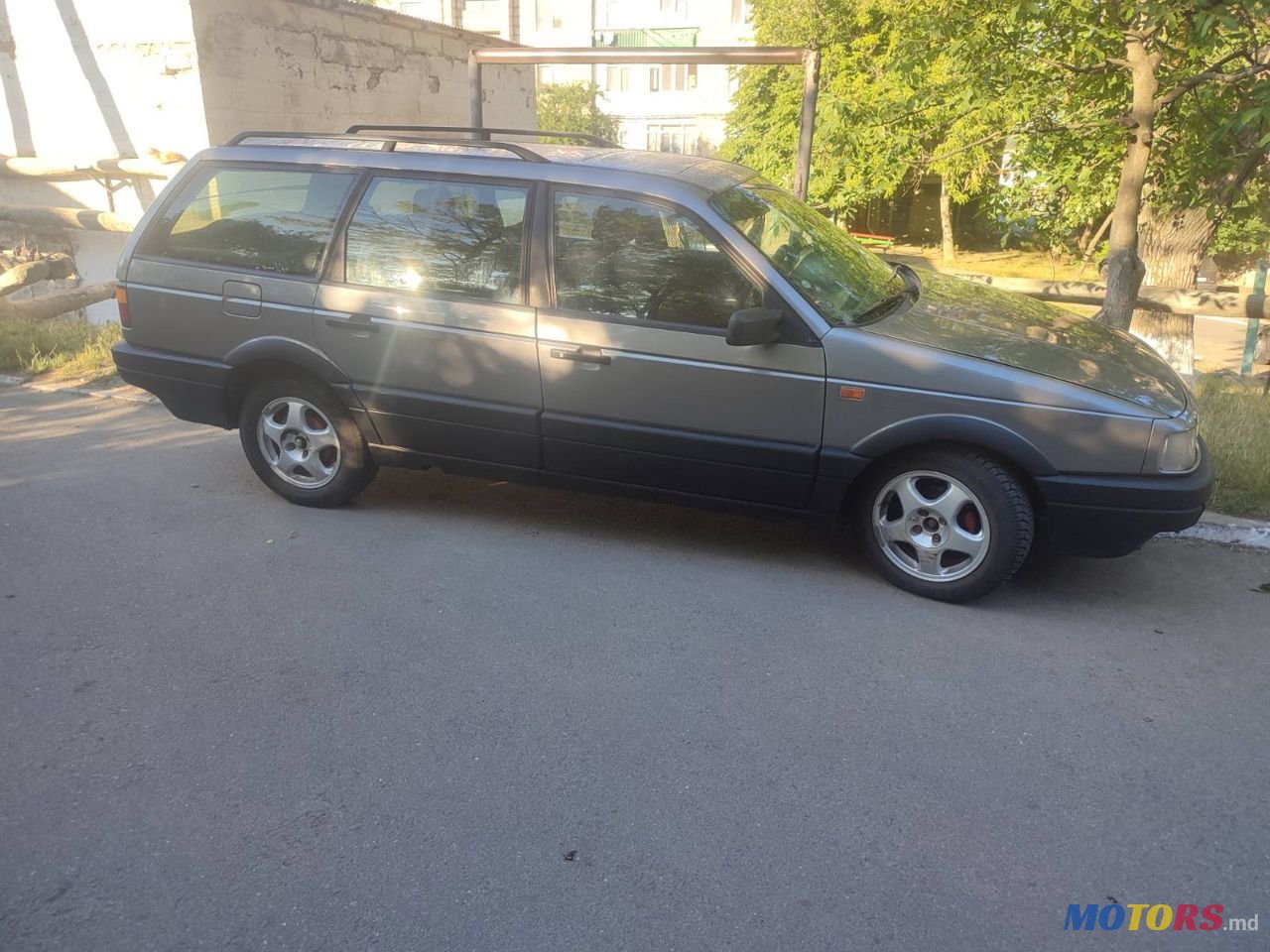 1991' Volkswagen Passat photo #4