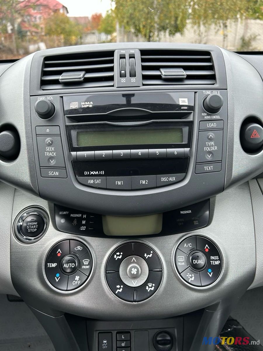 2010' Toyota RAV4 photo #6