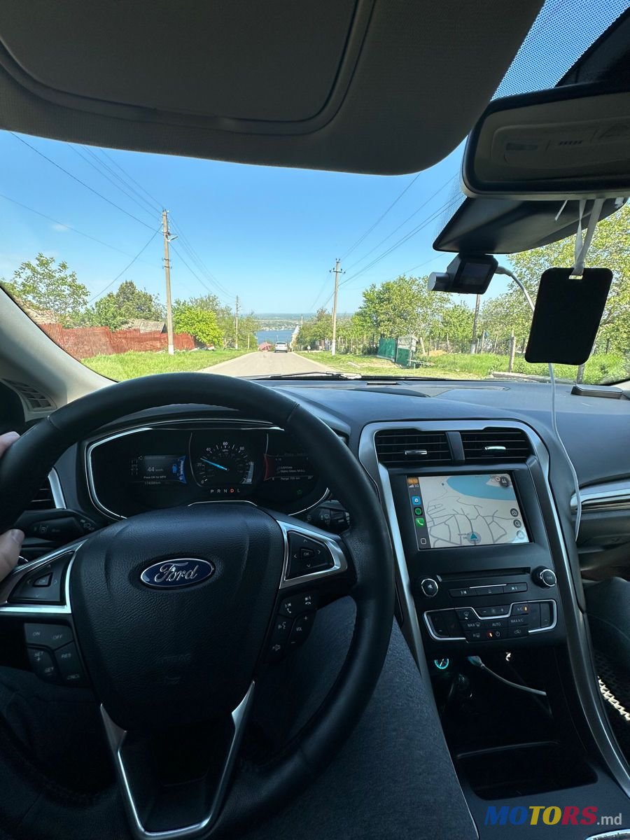 2017' Ford Fusion photo #5