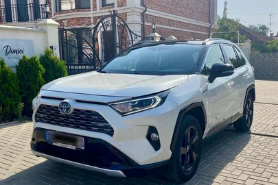 2019' Toyota RAV4