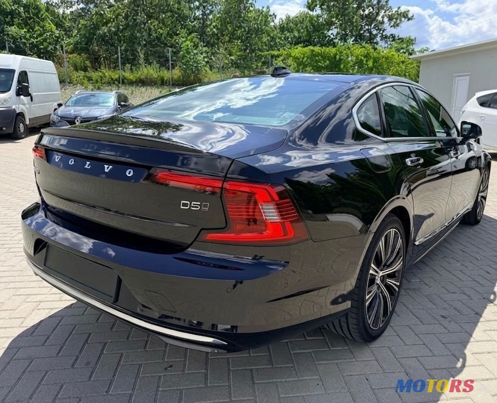 2021' Volvo S90 photo #2