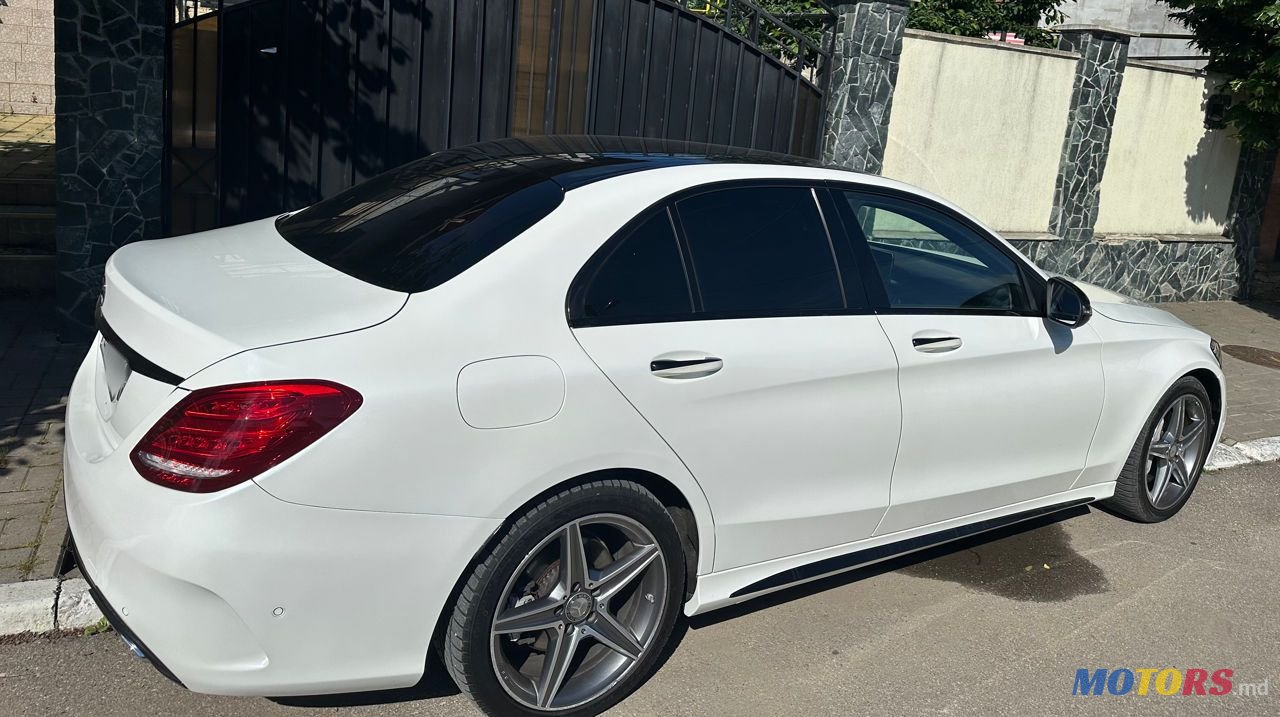 2016' Mercedes-Benz C-Class photo #4