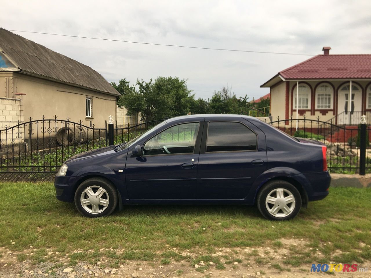 2008' Dacia Logan photo #5